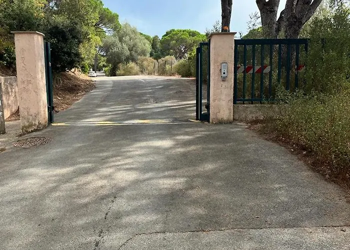 Mas De Saint Tropez Gigaro Casa vacanze *